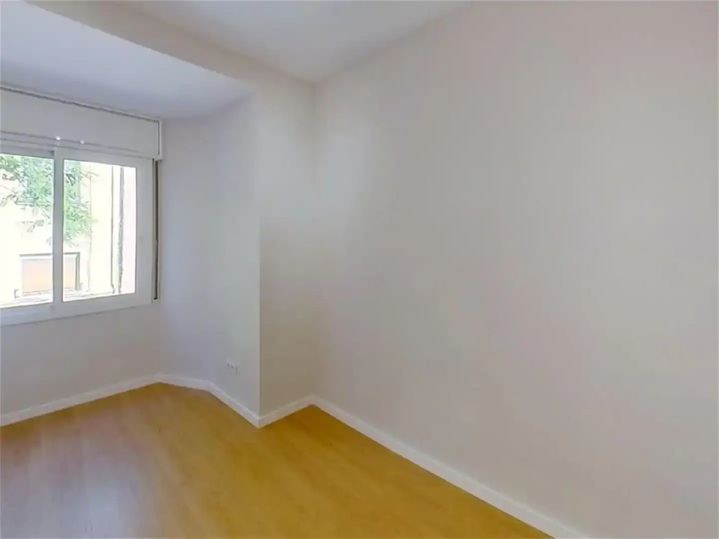 Habitación de Piso en venta en Mataró con Parquet y Balcón
