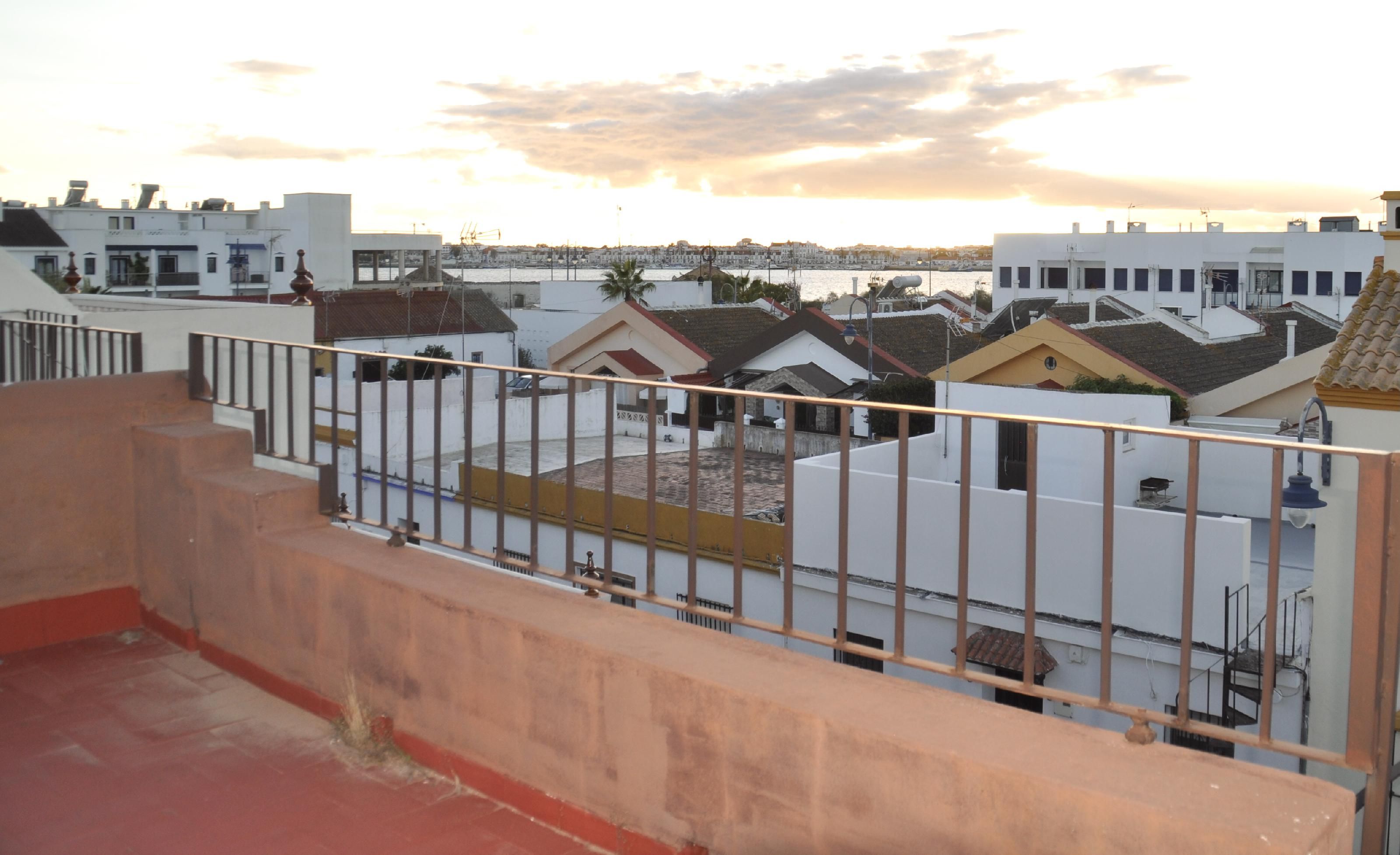 Exterior view of Single-family semi-detached for sale in Ayamonte