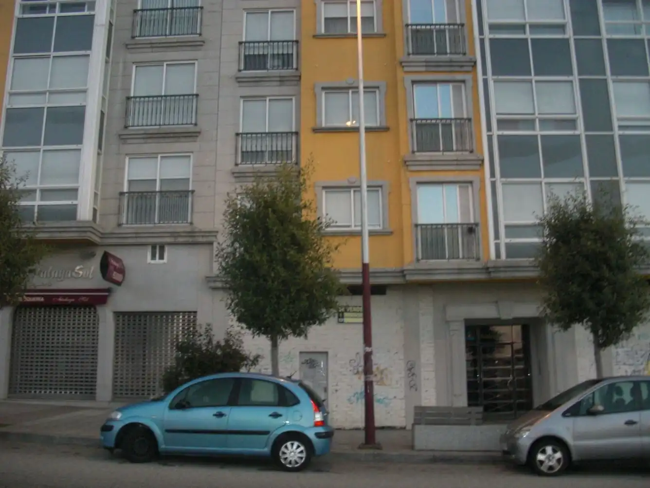 Local comercial en venta en Avenida de Ramón Nieto
