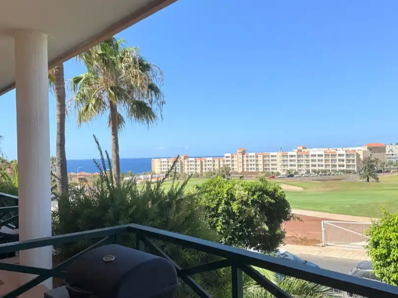 Vista exterior de Pis en venda en San Miguel de Abona amb Terrassa i Balcó