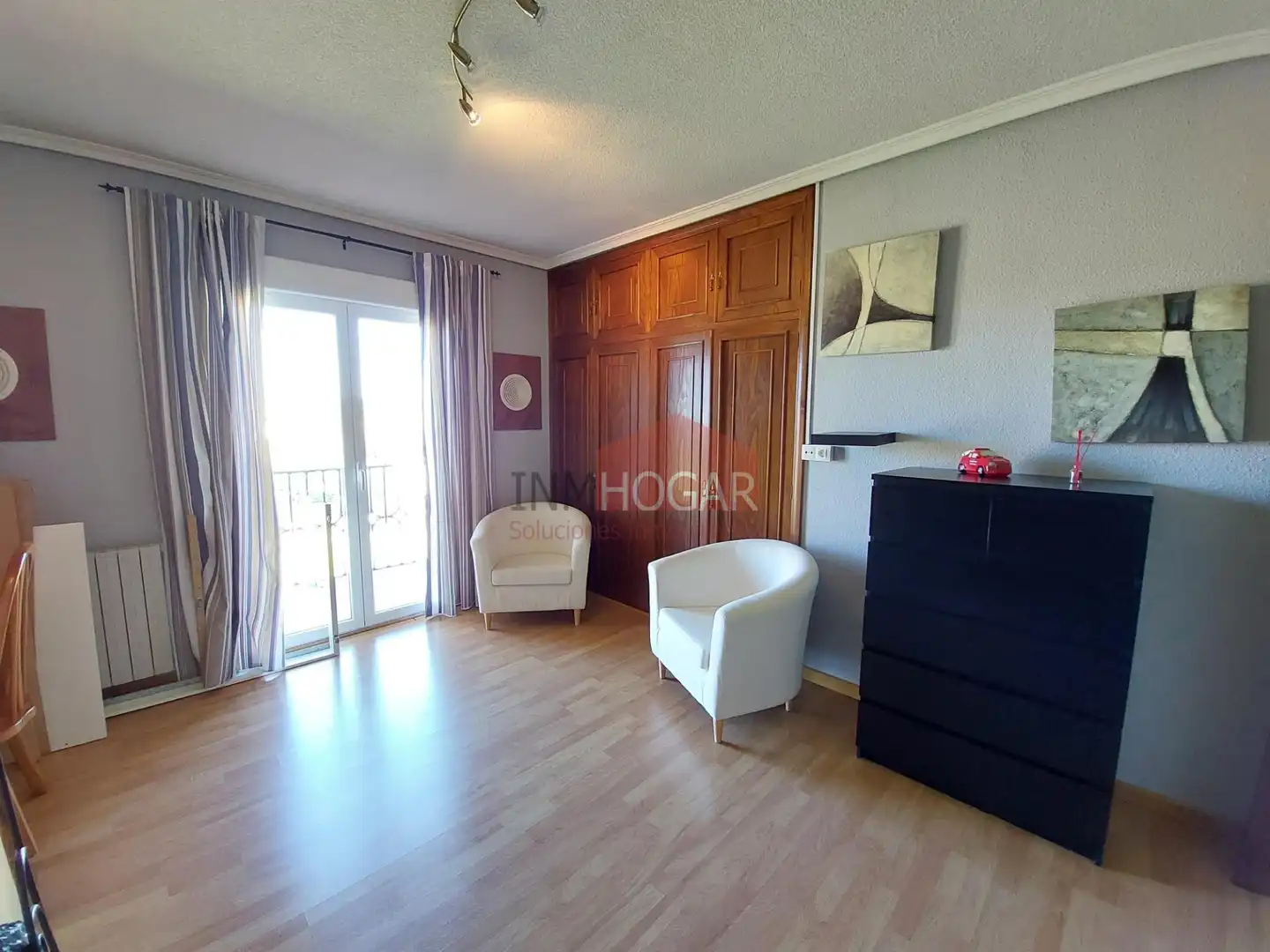 Bedroom of Houses for sale in Sanchidrián  with Private garden, Parquet flooring and Terrace