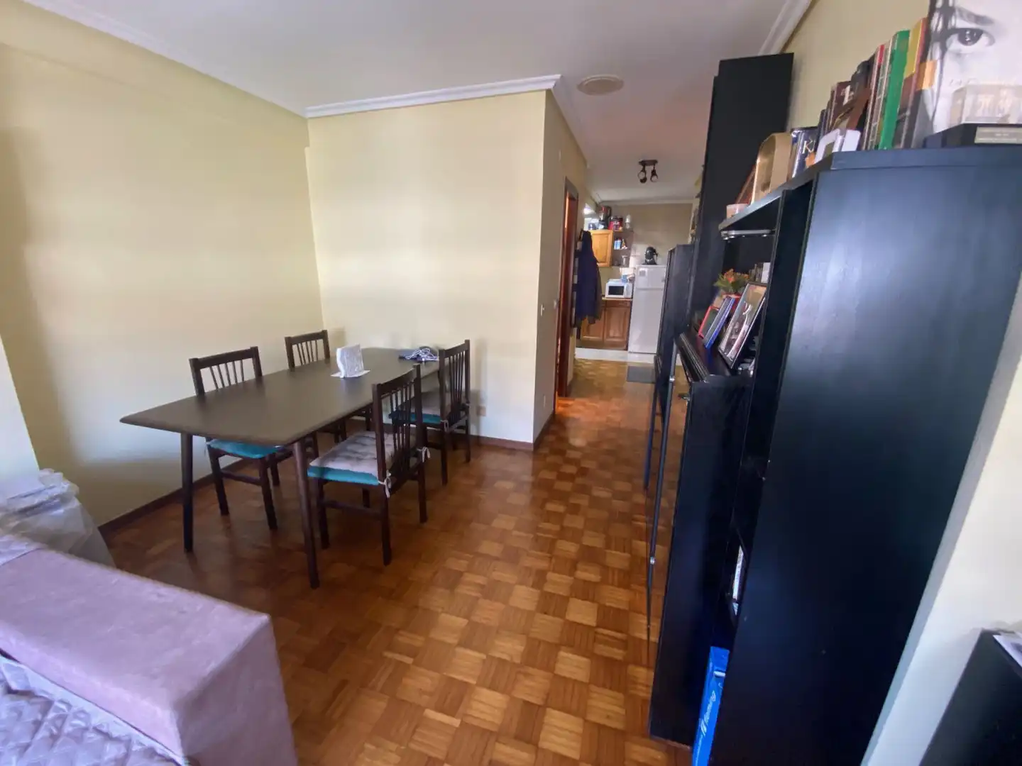 Comedor de Piso en venta en Oviedo  con Calefacción