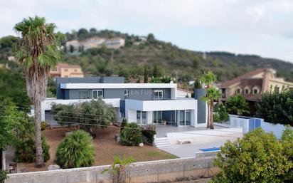 Vista exterior de Casa o xalet en venda en Vinaròs amb Aire condicionat, Calefacció i Terrassa