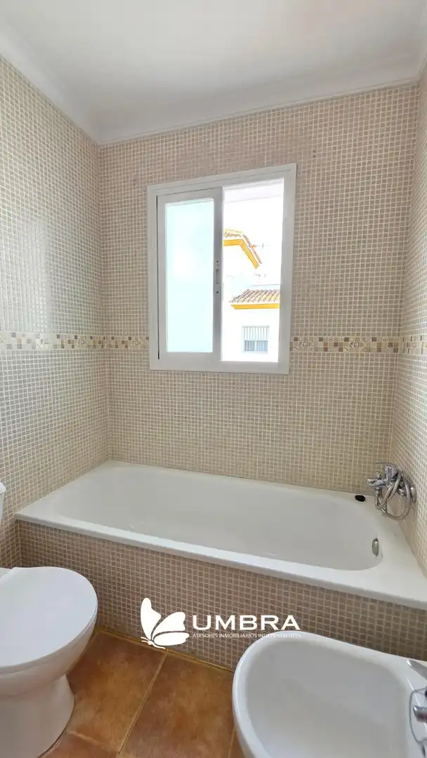 Bathroom of Detached homes for sale in Jerez de la Frontera