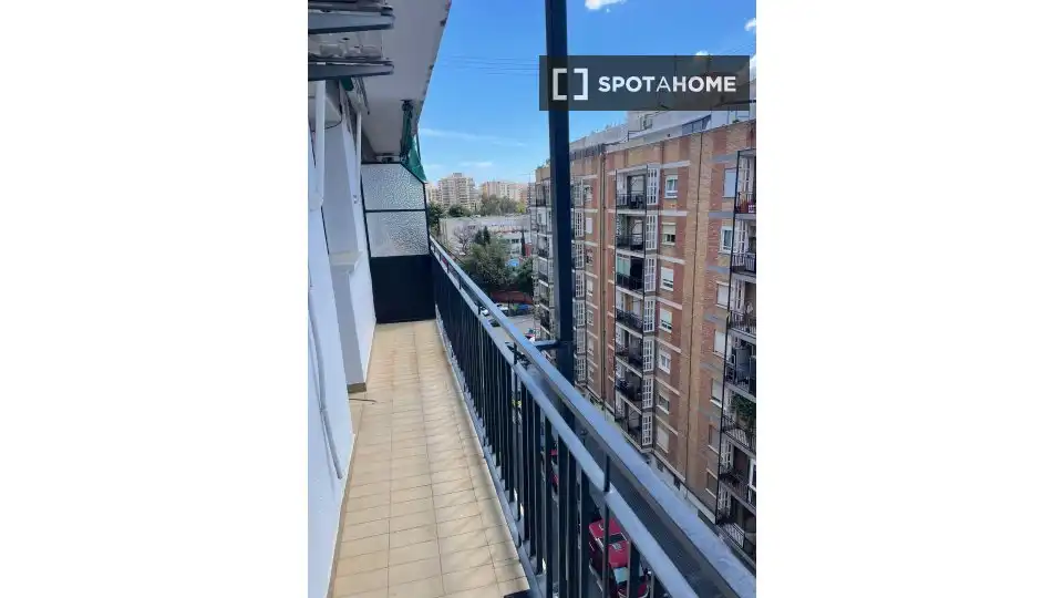 Habitación en Trinitat