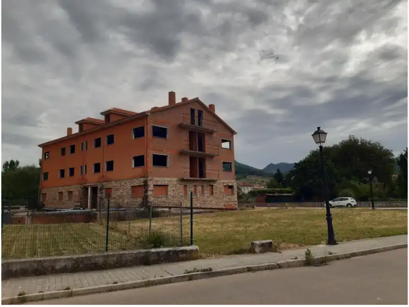 Garaje en venta en SOTO, Boñar