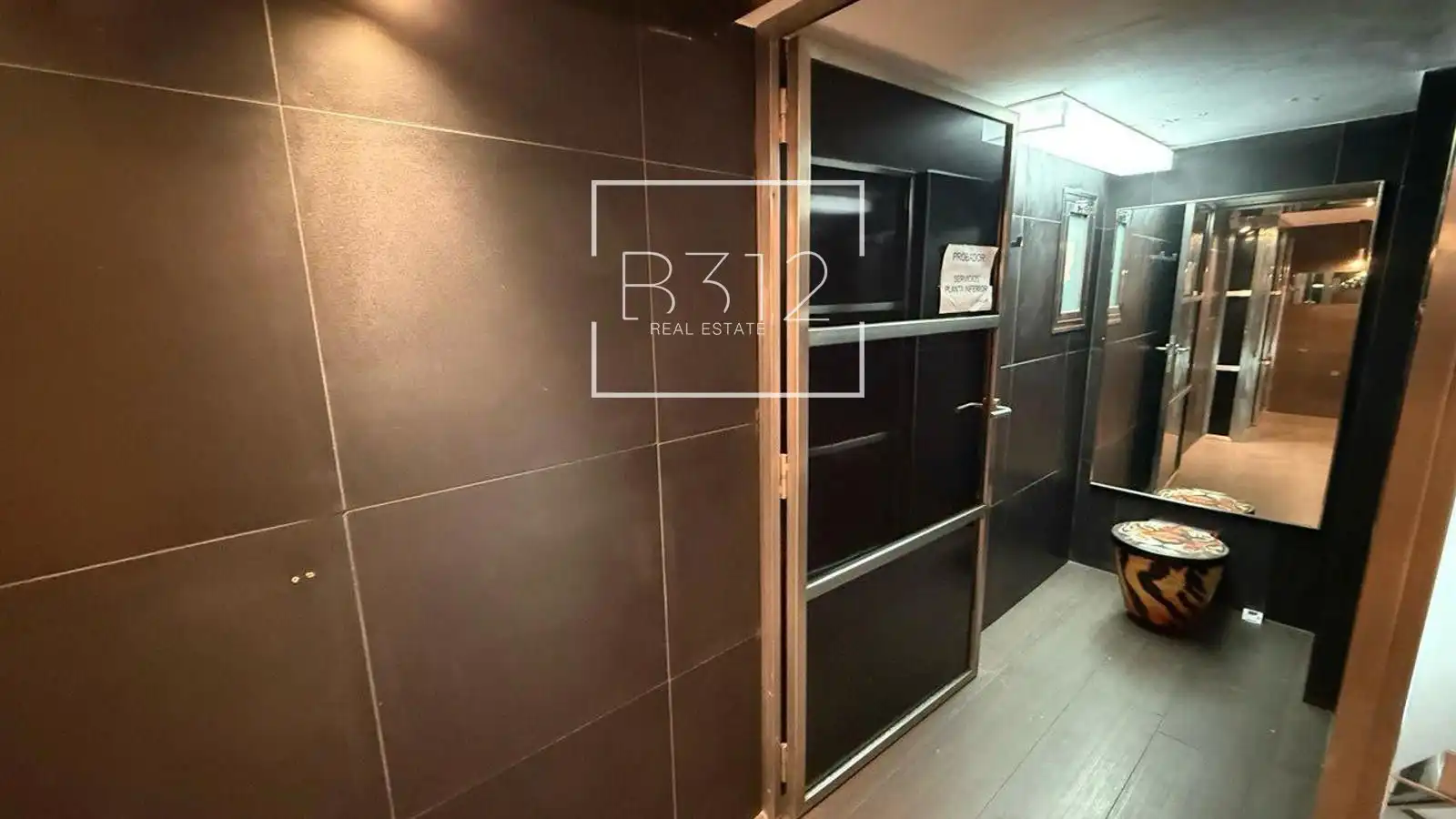 Commercial properties for rent in Barcelona  with Air Conditioner