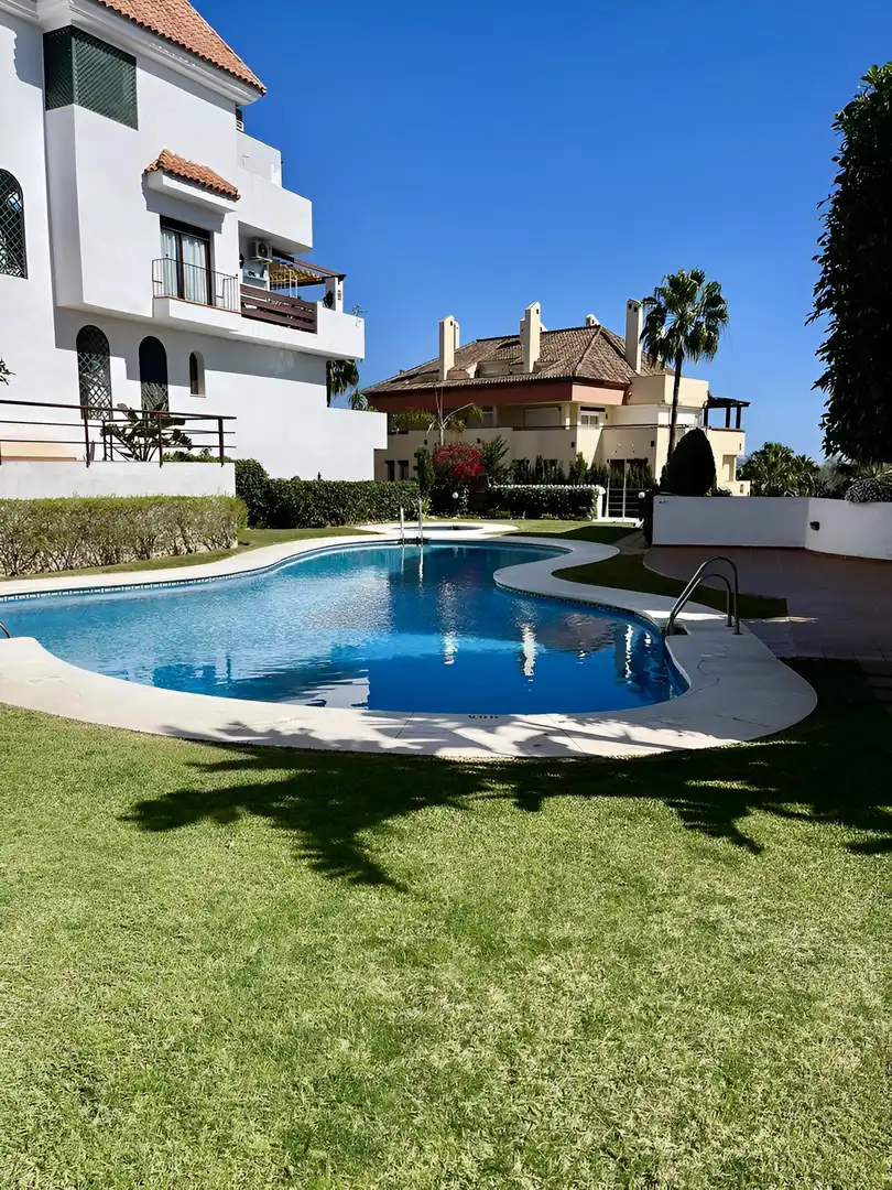 Ático con piscina en venta en Milla de Oro, imagen 12