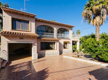 Villa avec balcon à vendre à La Pedrera - Vessanes