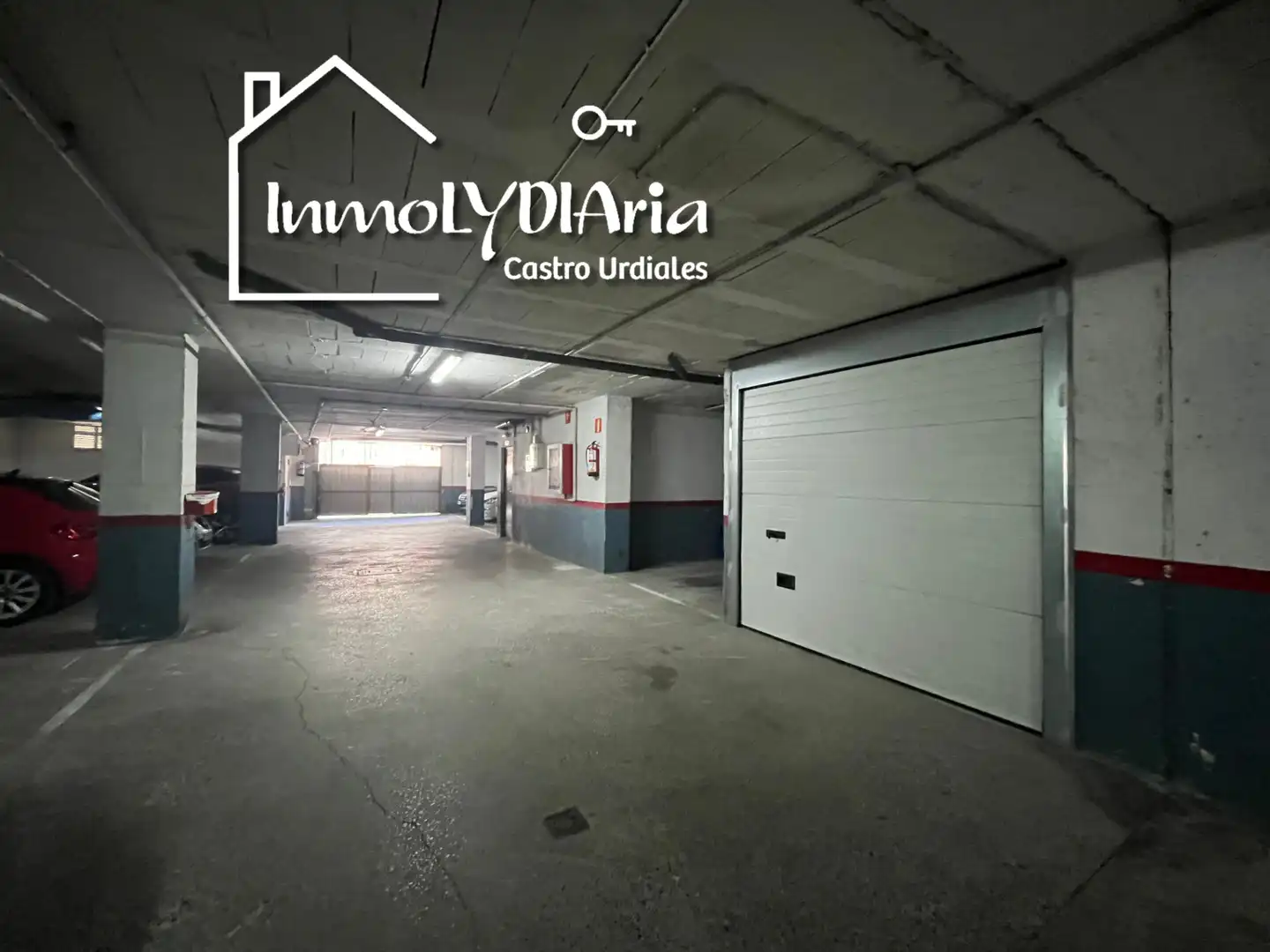 Parking de Piso en venta en Castro-Urdiales con Calefacción, Parquet y Terraza