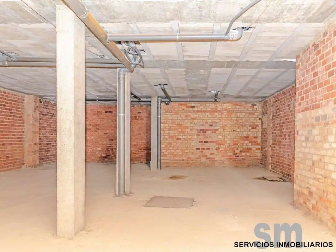 Local commercial à vendre à Carrión de los Céspedes, imagen 2