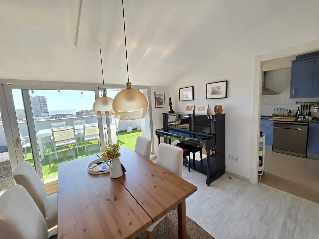 Comedor de Ático en venta en Mataró con Aire acondicionado, Calefacción y Terraza