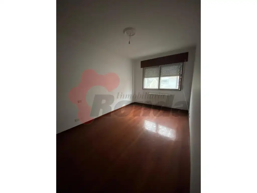 Bedroom of Buildings for sale in Lugo