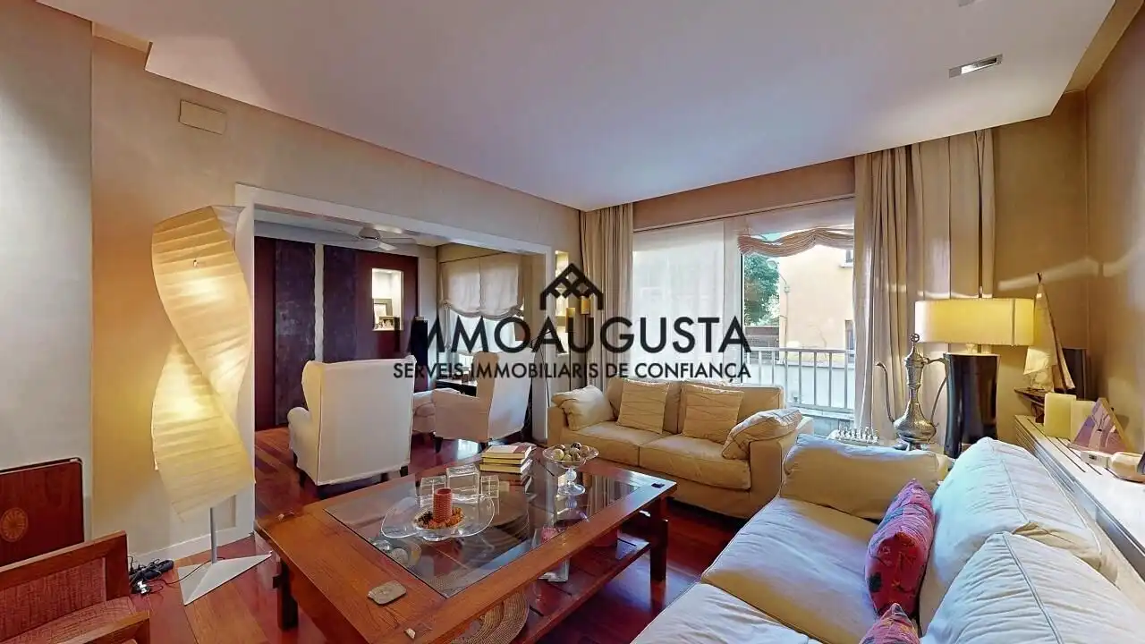 Piso en venta en Sant Gervasi- Galvany