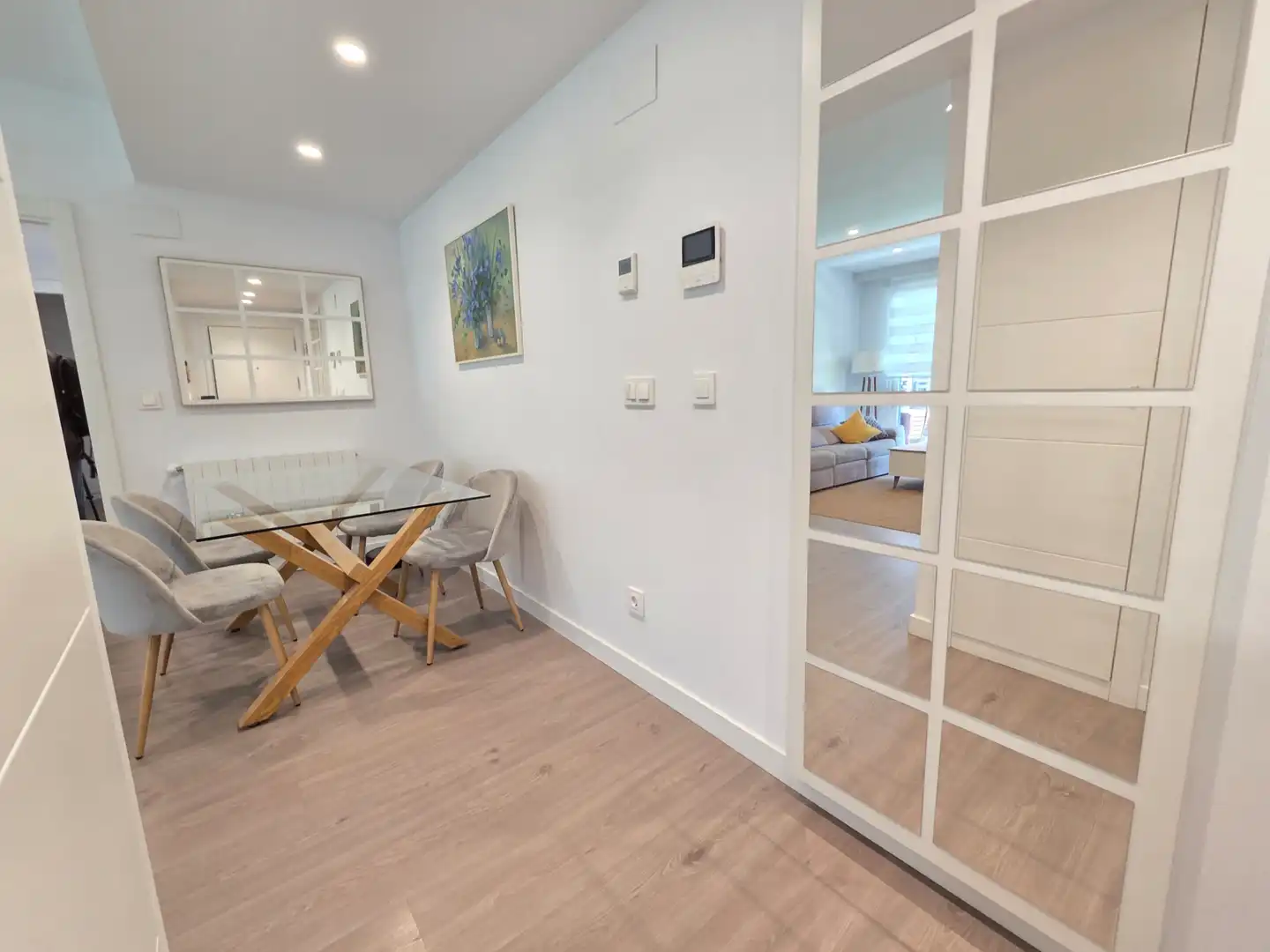 Comedor de Piso en venta en Bilbao  con Calefacción, Jardín privado y Parquet