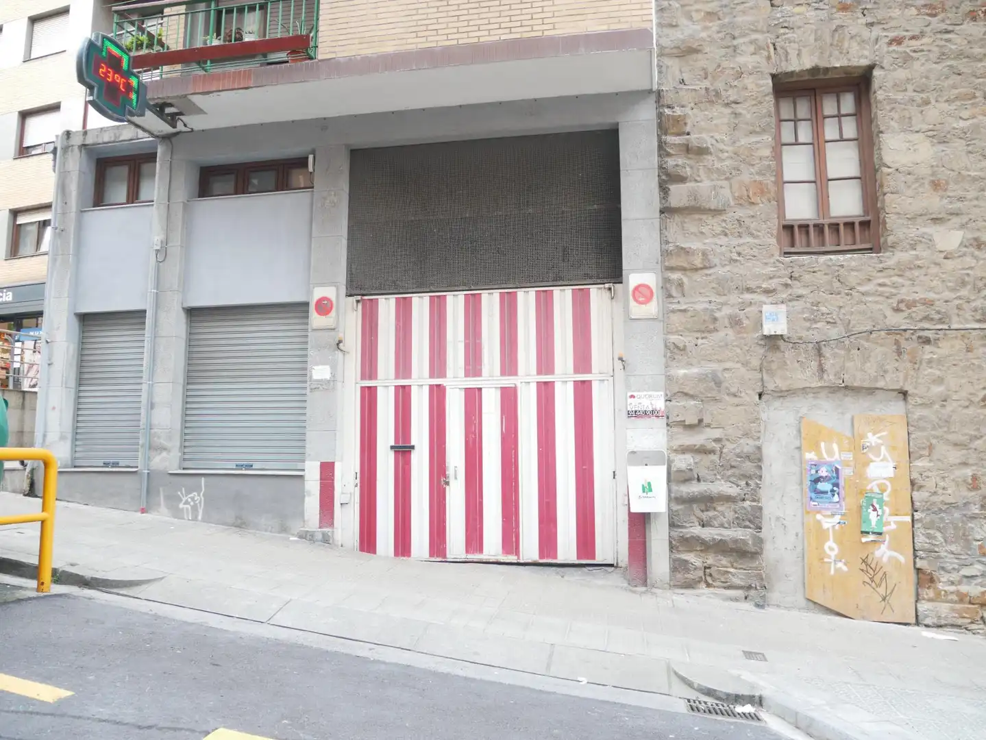 Exterior view of Garage for sale in Basauri 