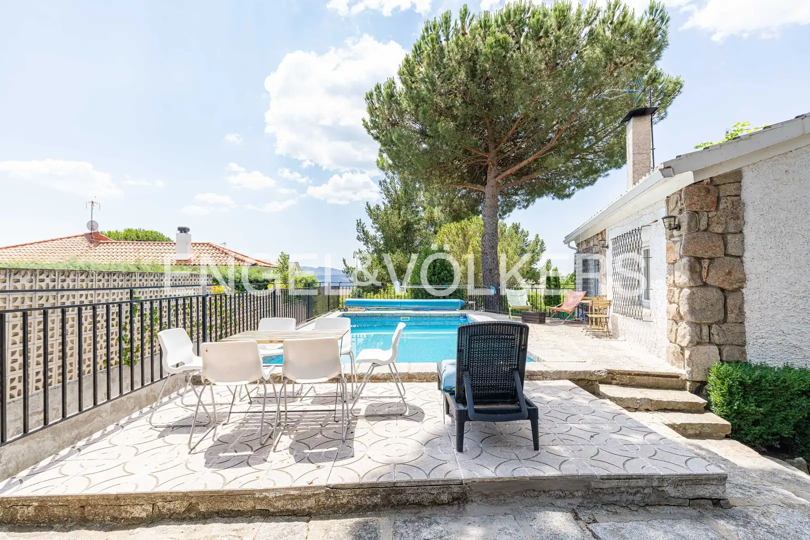 Terrassa de Casa o xalet de lloguer en Becerril de la Sierra amb Aire condicionat, Calefacció i Jardí privat