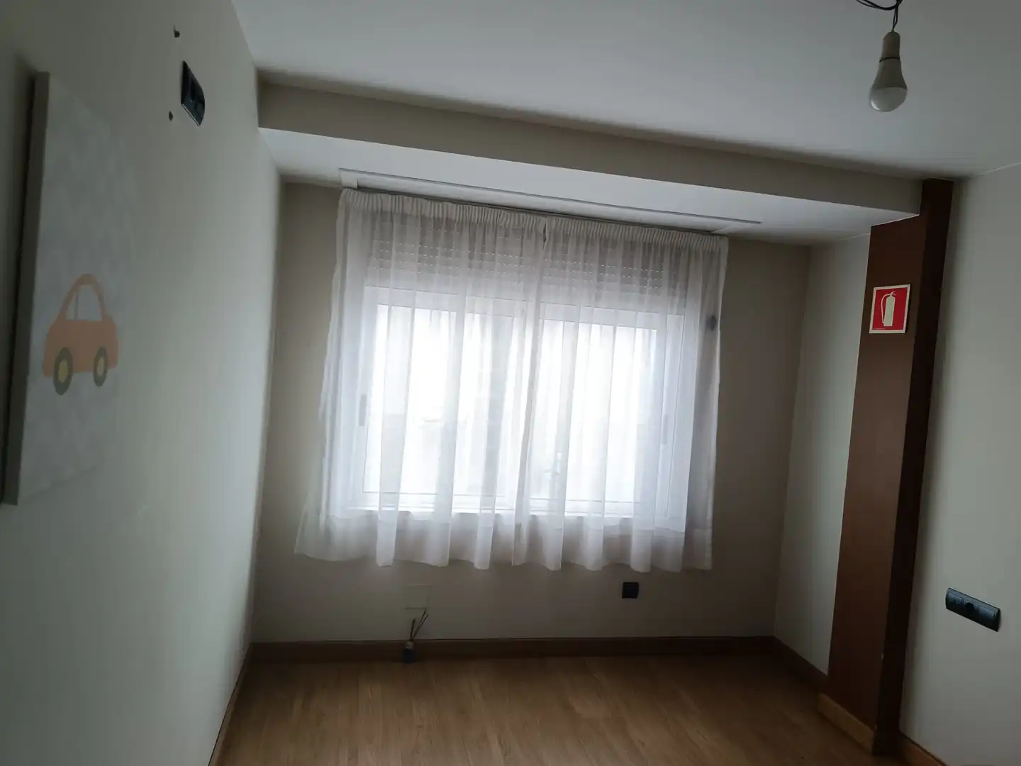 Habitación de Dúplex en venta en Arteixo con Calefacción, Amueblado y Horno