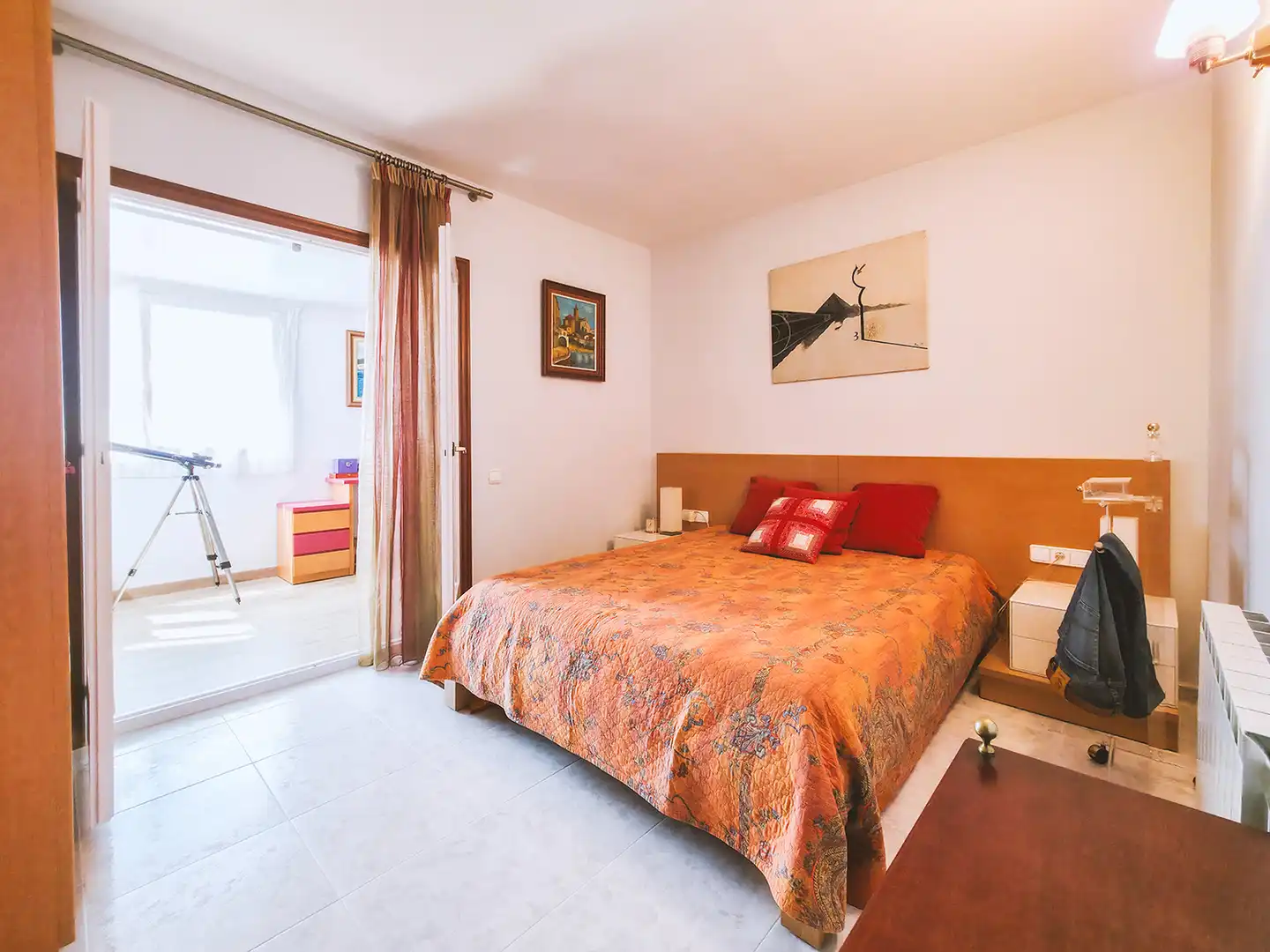 Schlafzimmer von Haus oder Chalet zum Verkauf in Sant Cebrià de Vallalta mit Heizung, Privatgarten und Terrasse