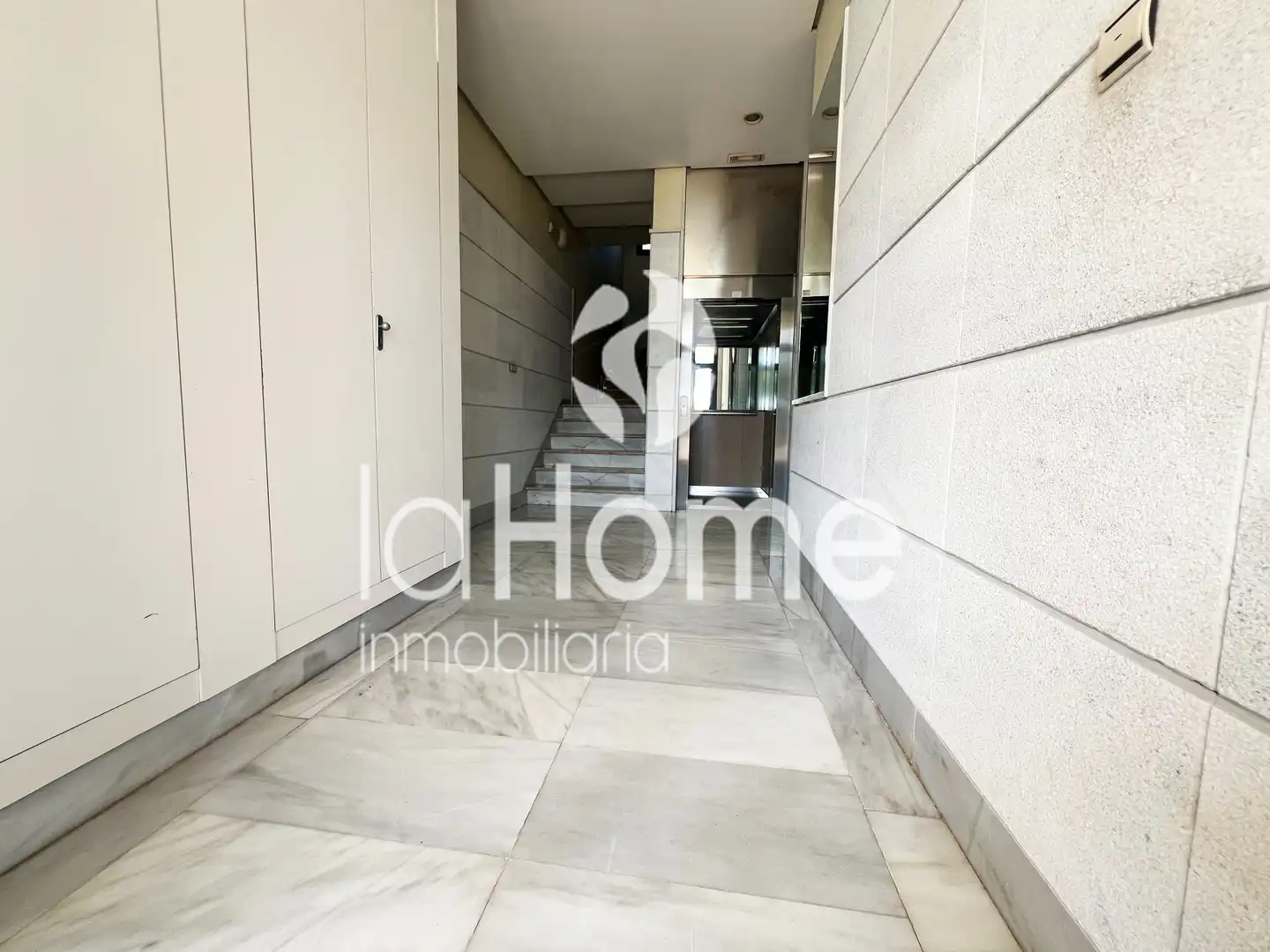 Piso en venta en Valencia con Aire acondicionado, Terraza y Balcón