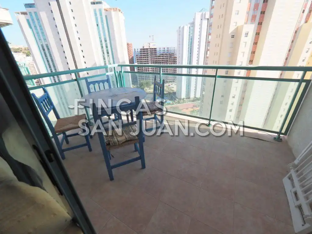 Terraza de Piso de alquiler en Villajoyosa / La Vila Joiosa con Terraza, Amueblado y Piscina comunitaria