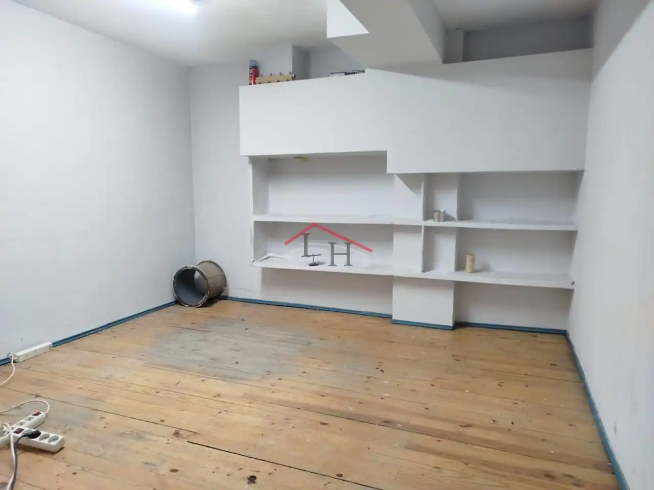 Sala de estar de Local de alquiler en León Capital  con Aire acondicionado