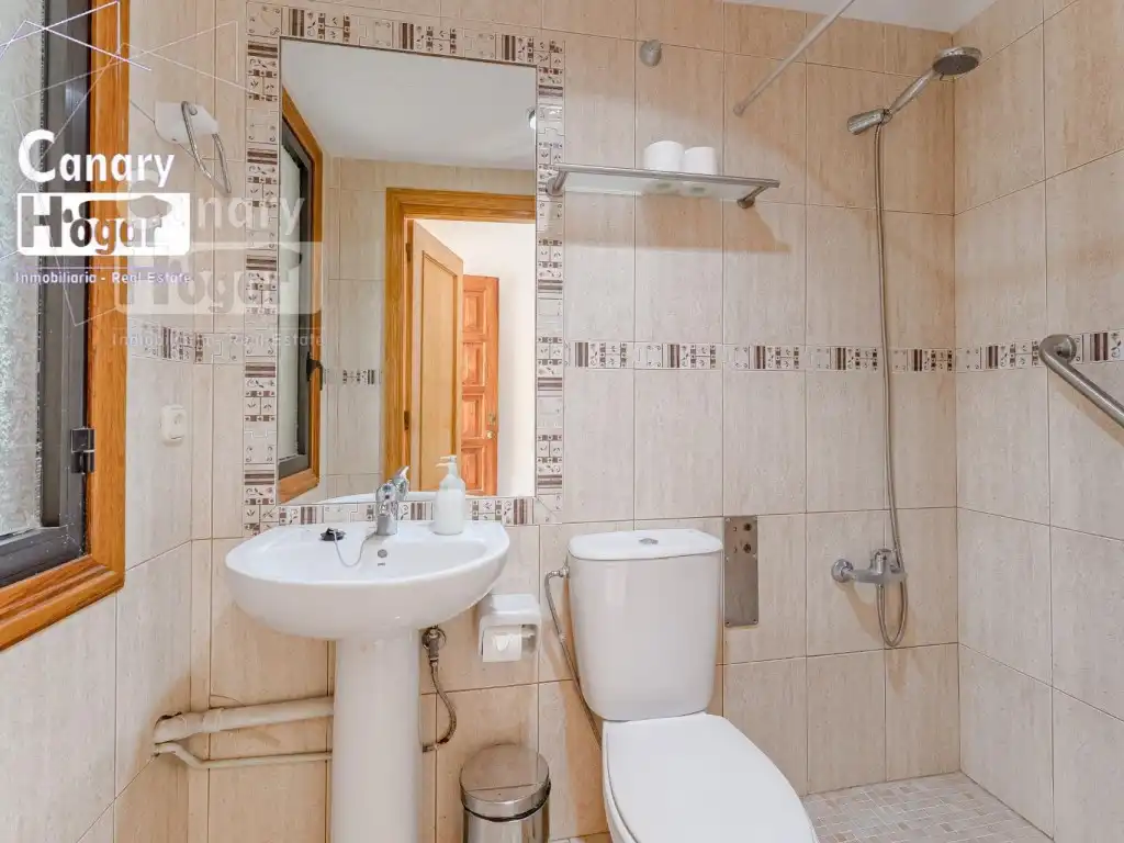 Baño de Casa o chalet en venta en Arona con Calefacción, Jardín privado y Balcón