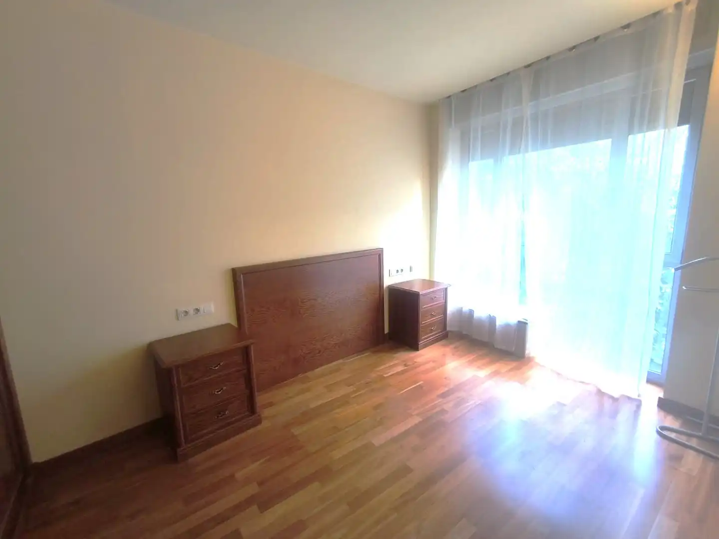 Schlafzimmer von Wohnung zum Verkauf in L'Hospitalet de Llobregat mit Klimaanlage, Heizung und Parkett