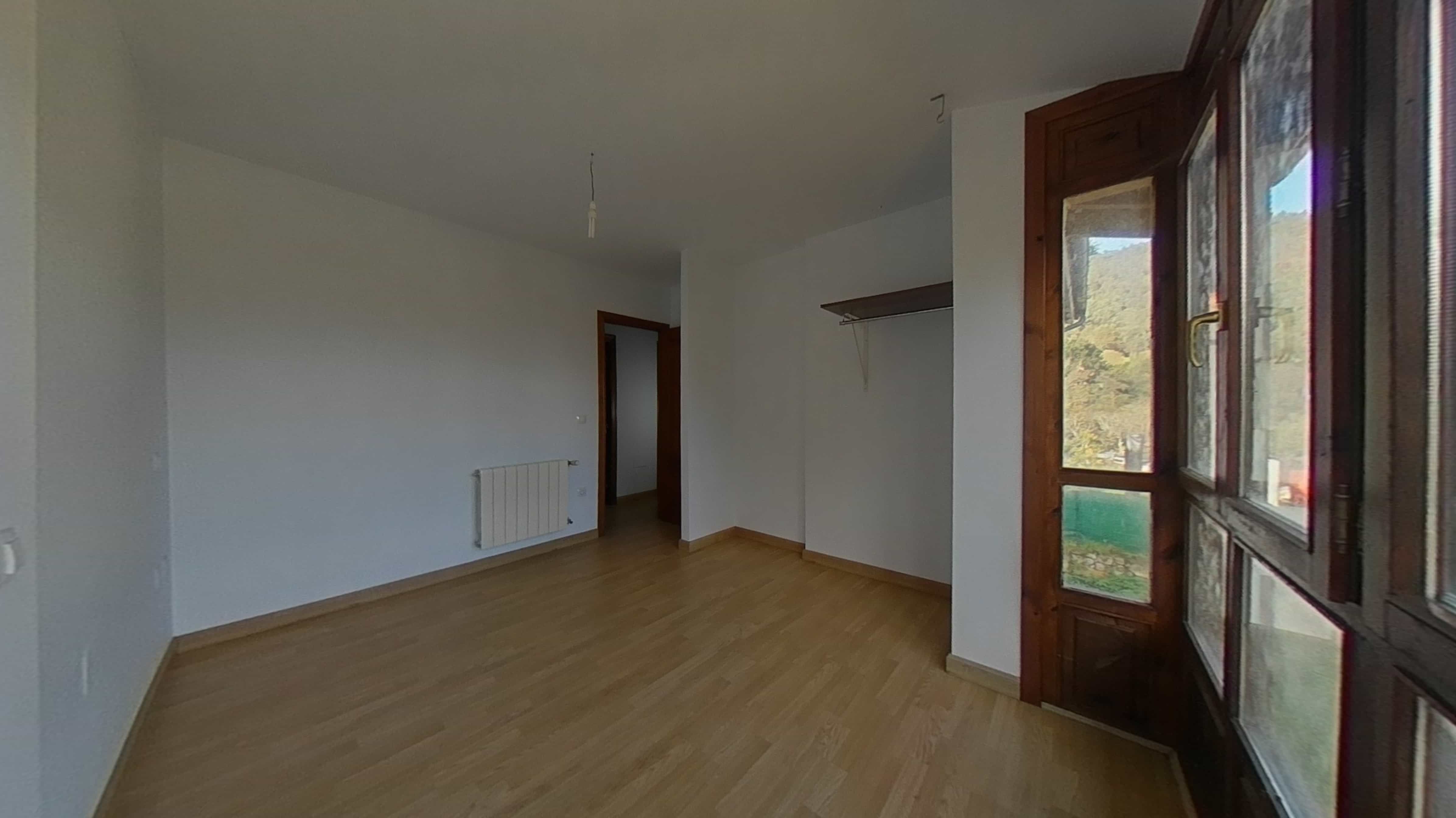 Dormitori de Casa adosada en venda en Val de San Vicente 