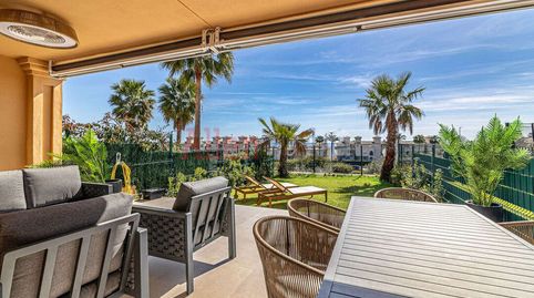 Foto 2 de Casa adosada en venta en Torre la Sal, Buenas Noches, Estepona
