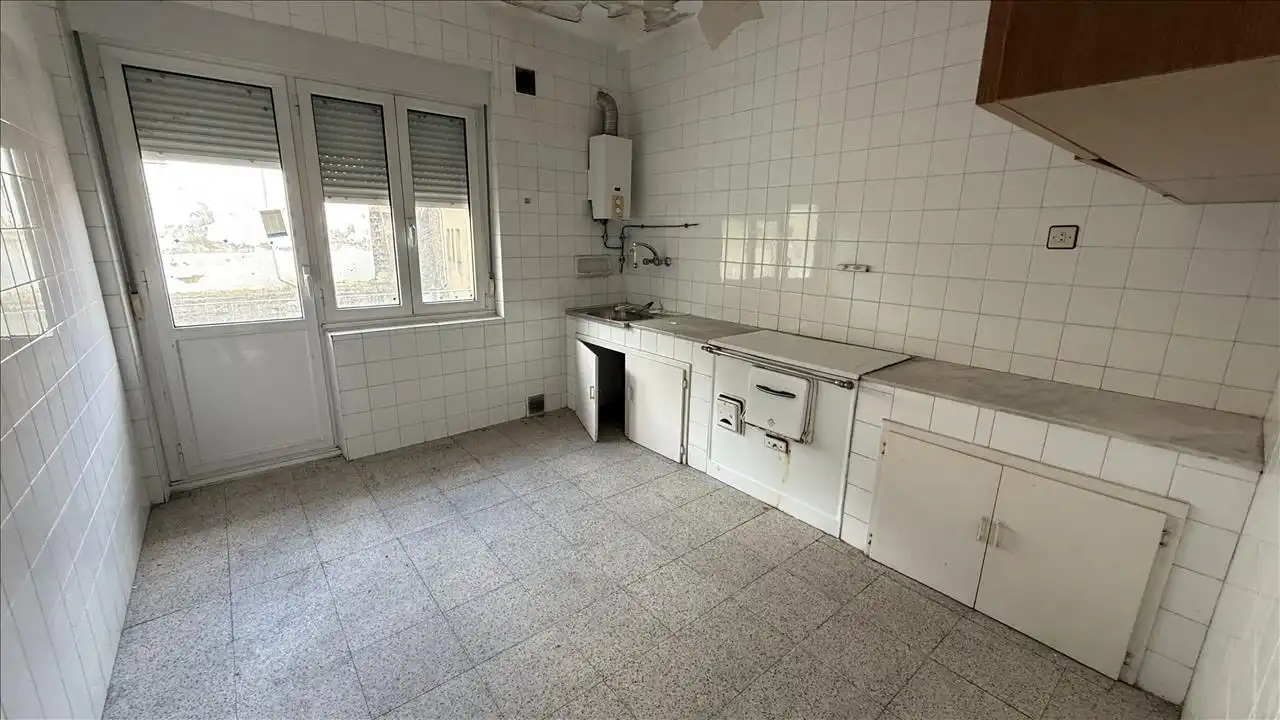 Cuina de Pis en venda en Aller amb Balcó