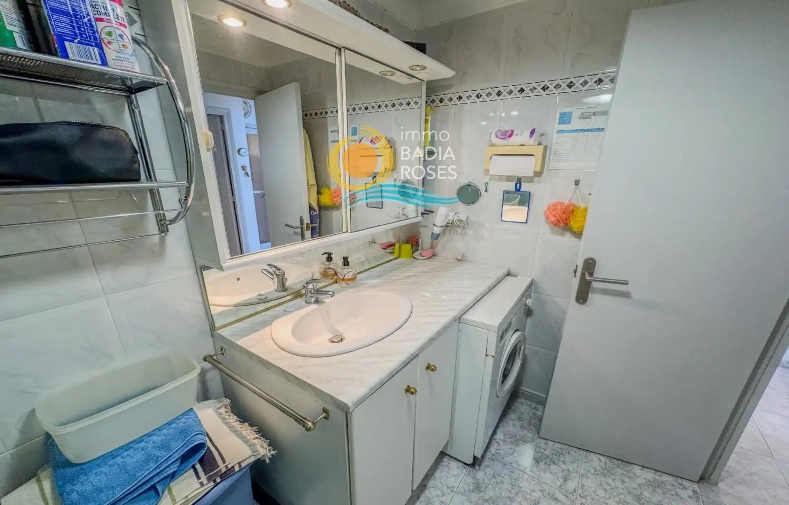 Baño de Piso en venta en Roses con Aire acondicionado, Calefacción y Terraza