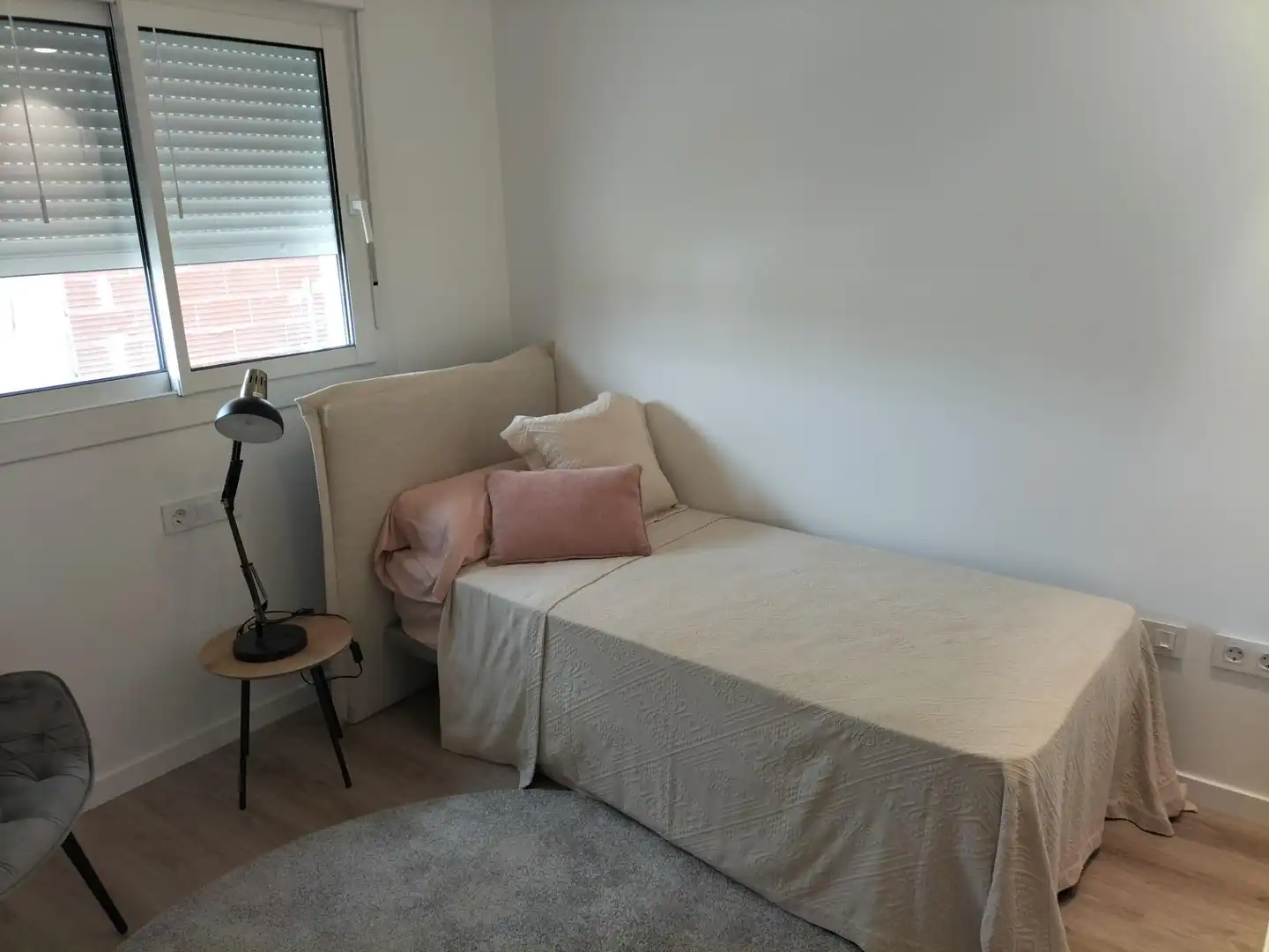 Habitación de Apartamento en venta en Santa Pola con Aire acondicionado, Calefacción y Jardín privado