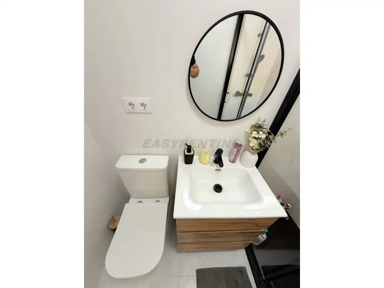 Badezimmer von Wohnung zur Miete in Alcorrín