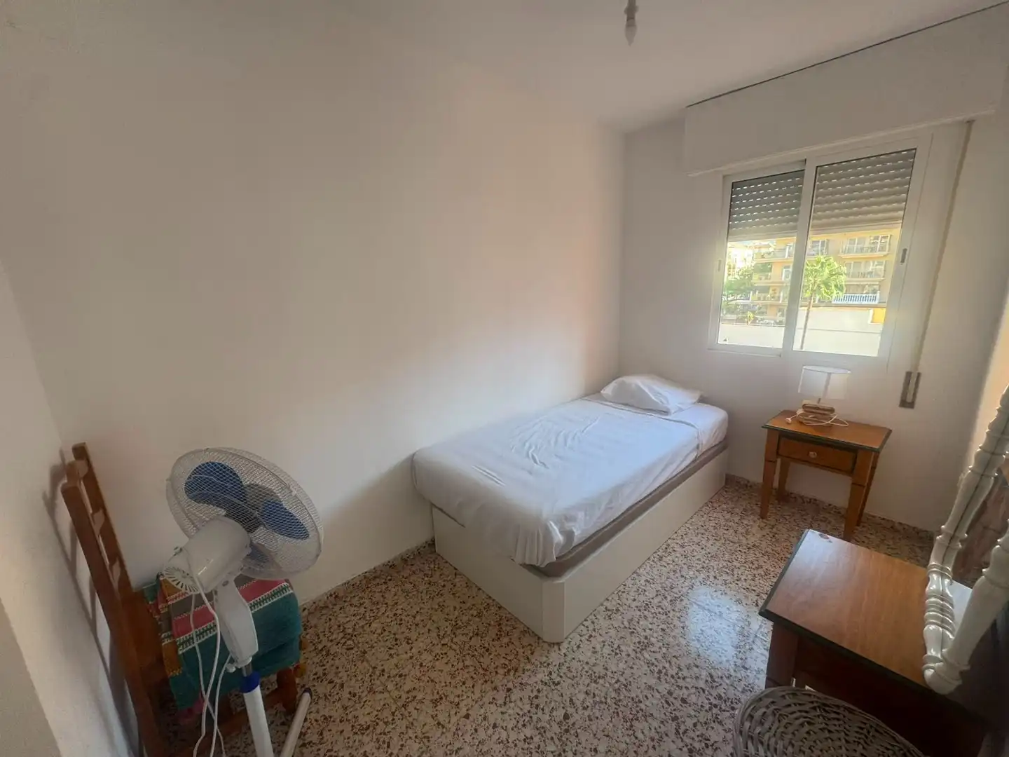 Apartamento de alquiler en Calle Juan Ramón Jiménez, Puerto Deportivo