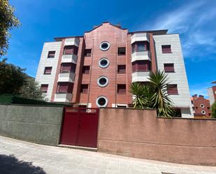 Vista exterior de Pis de lloguer en Castro-Urdiales amb Balcó