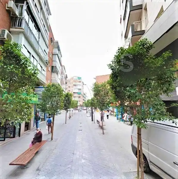 Local comercial en venta en Calle Fuenlabrada, imagen 2