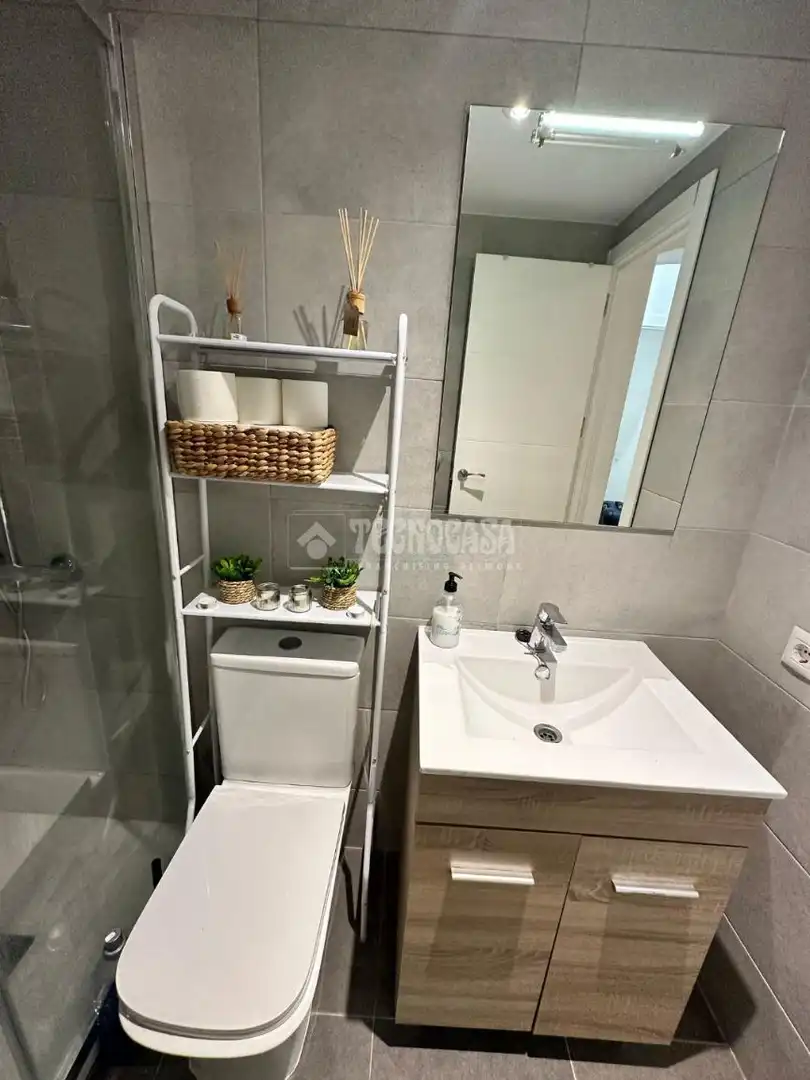 Baño de Piso de alquiler en Madrid