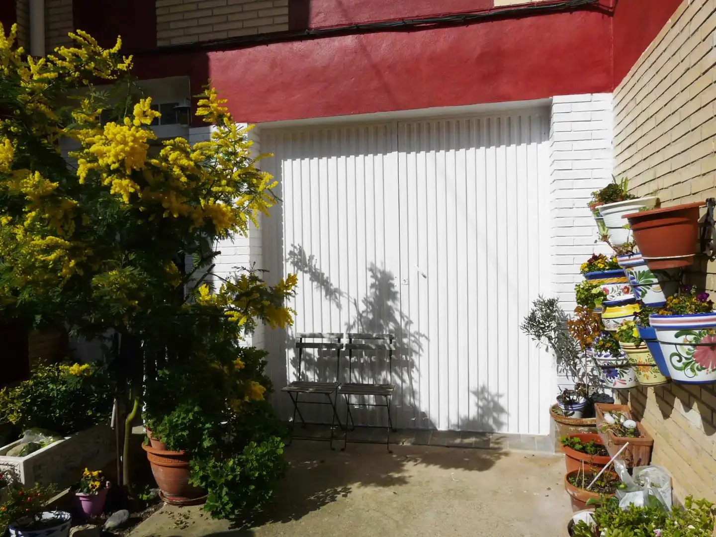 Vista exterior de Casa adosada en venta en Cascante con Calefacción y Jardín privado