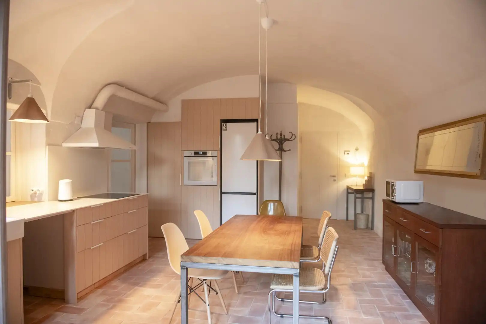 Cuina de Pis de lloguer en Girona amb Aire condicionat, Calefacció i Terrassa
