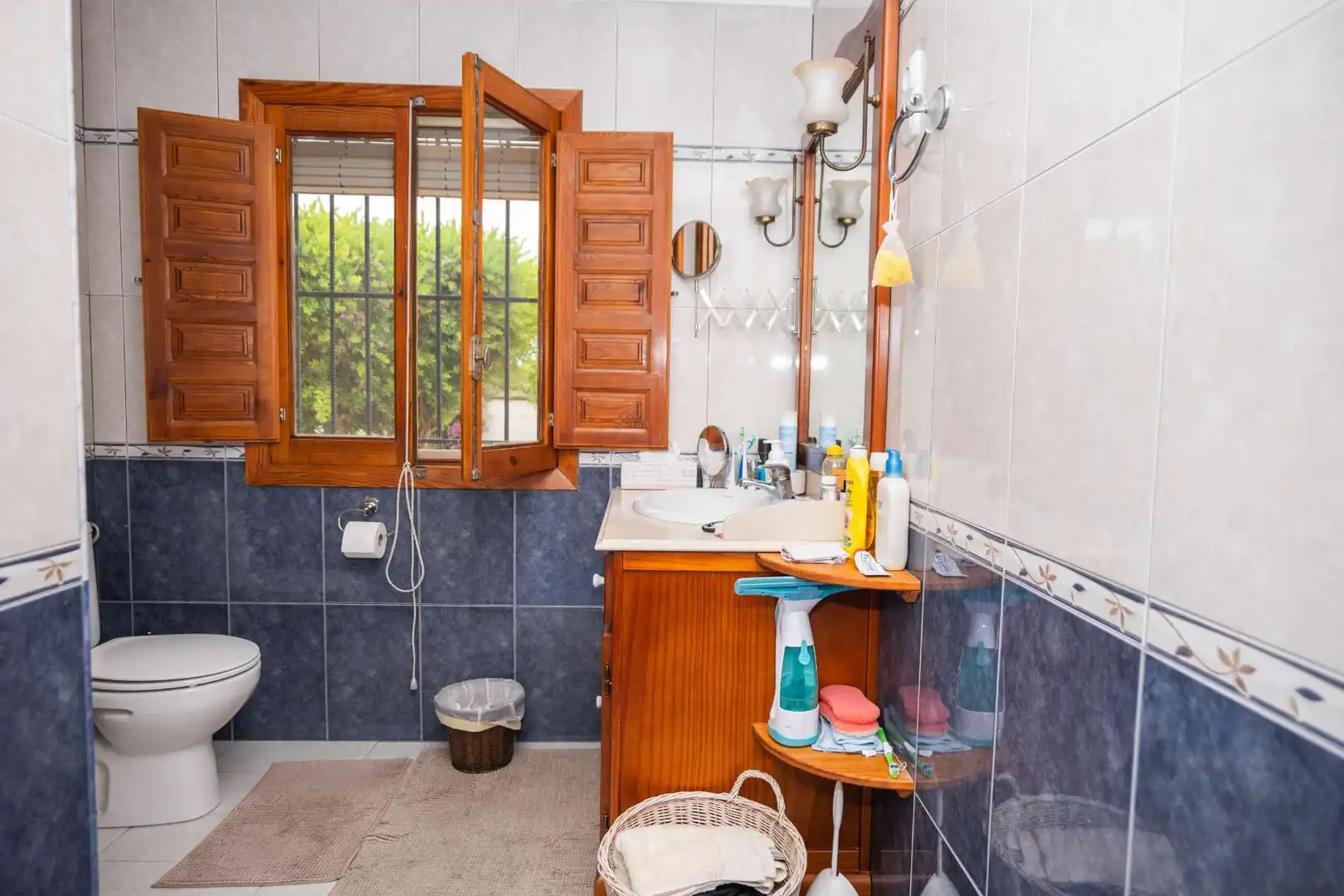 Baño de Casa o chalet en venta en Orihuela con Jardín privado, Terraza y Trastero