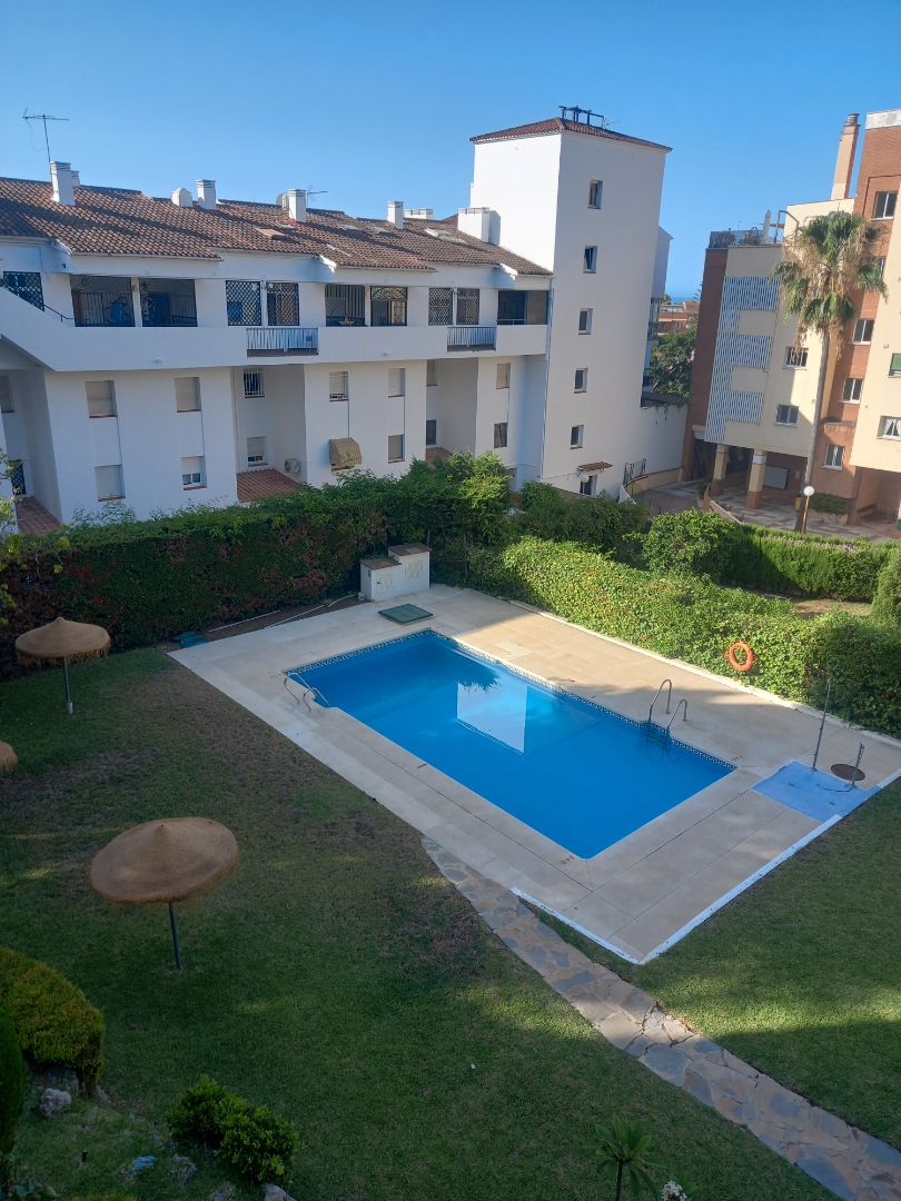 Piscina de Pis de lloguer en Málaga Capital amb Terrassa, Rentadora i Piscina comunitària