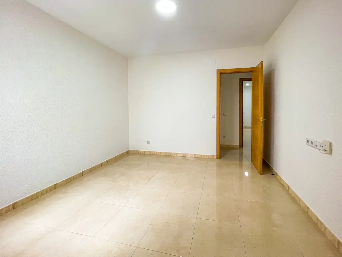 Wohnung zur Miete in Getafe mit Klimaanlage, Heizung und Ofen