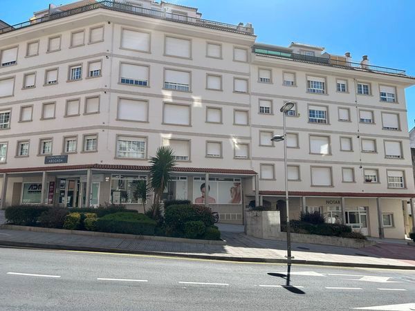 Vista exterior de Apartament en venda en Sanxenxo amb Calefacció i Traster