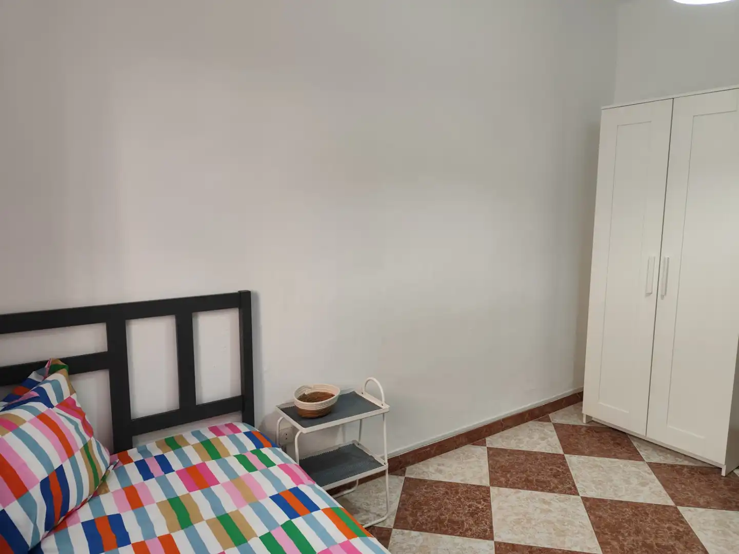 Flat for rent in Calle Ramón y Cajal, Centro