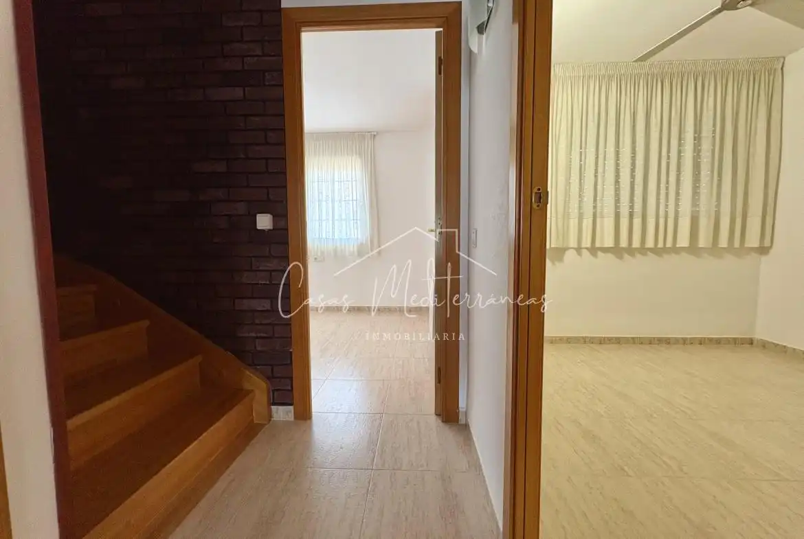 Casa aparellada amb terrassa en venda a Carrer Artur Martorell, imagen 24