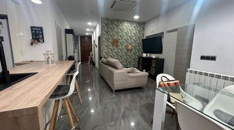 Foto 2 de Piso en venta en Calle del Maestro Atanasio Garcia Zapater, 12, Benetússer, Valencia