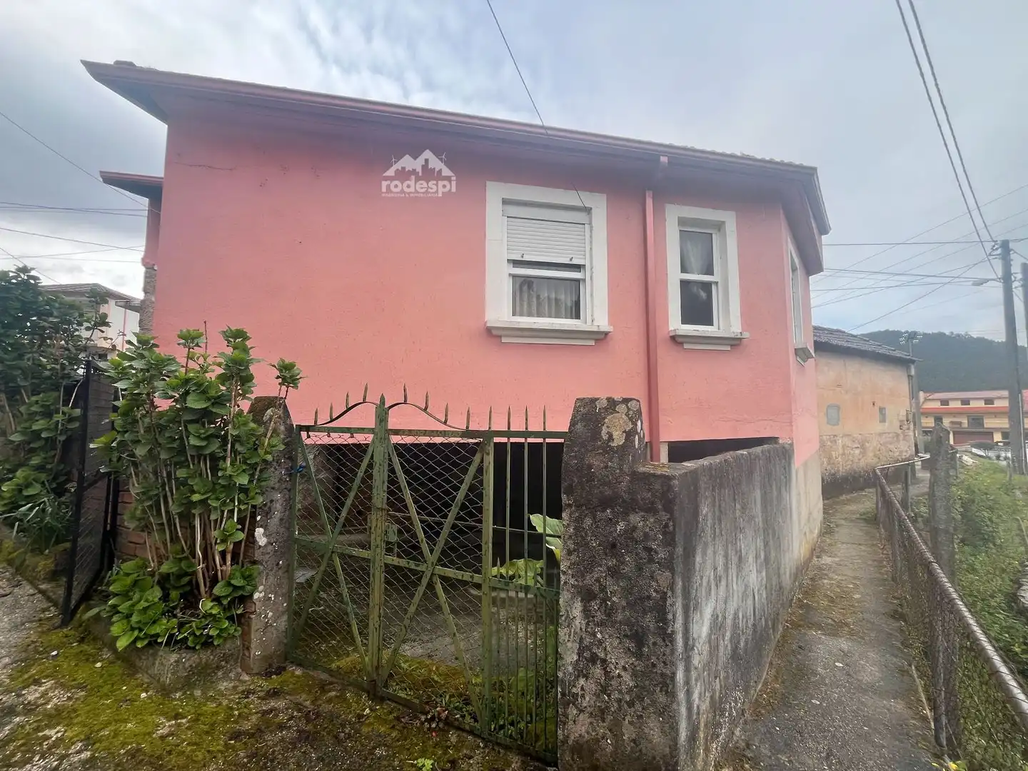 Exterior view of Houses for sale in Padrenda  with Terrace and Furnished