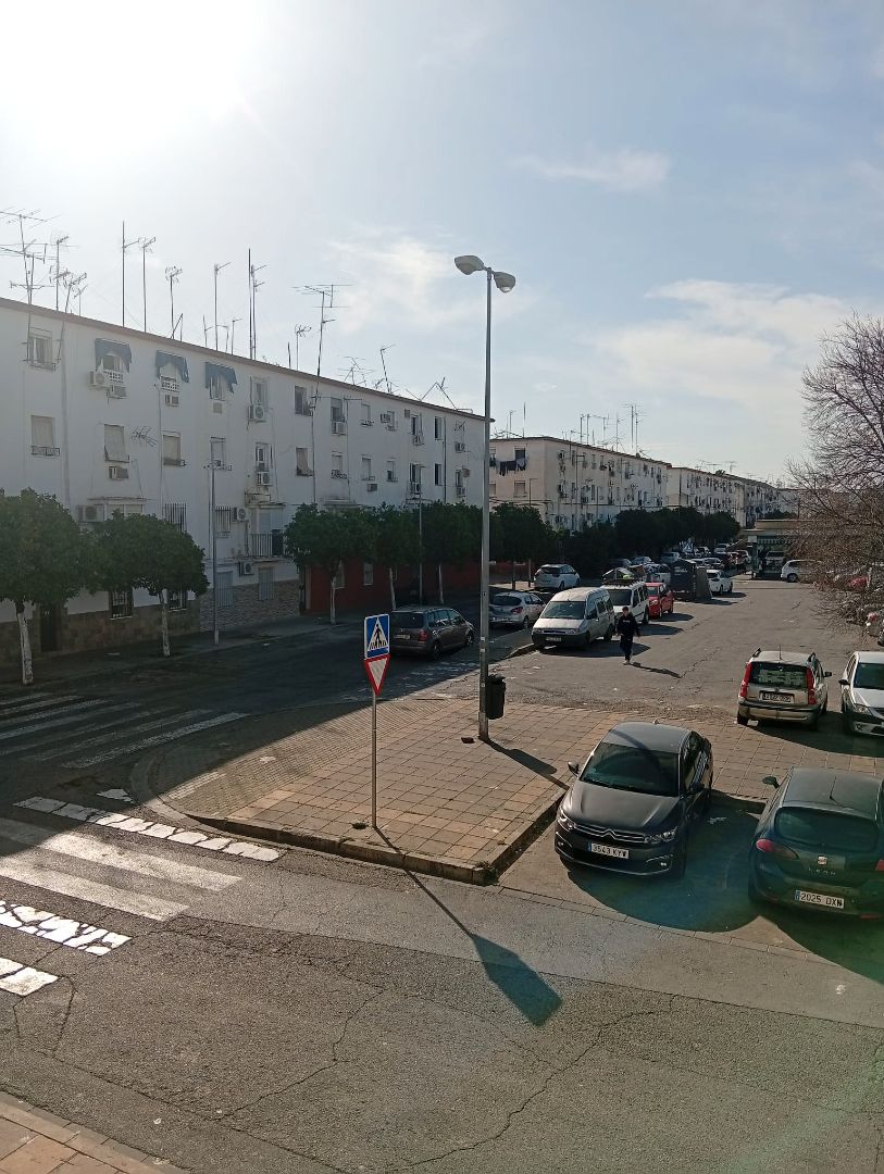 Exterior view of Flat for sale in  Sevilla Capital