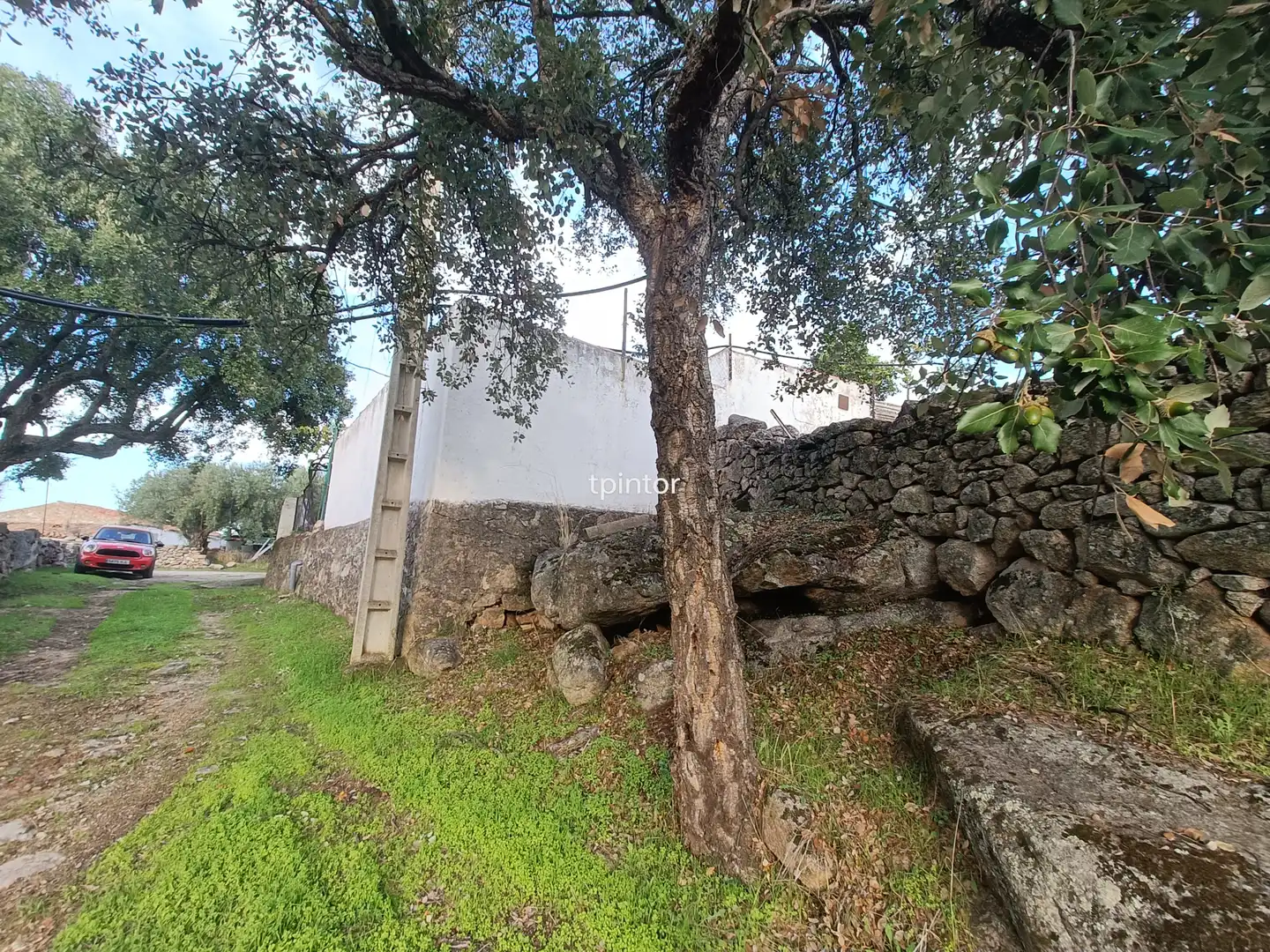 Houses for sale in Valencia de Alcántara  with Terrace, Swimming Pool and Furnished